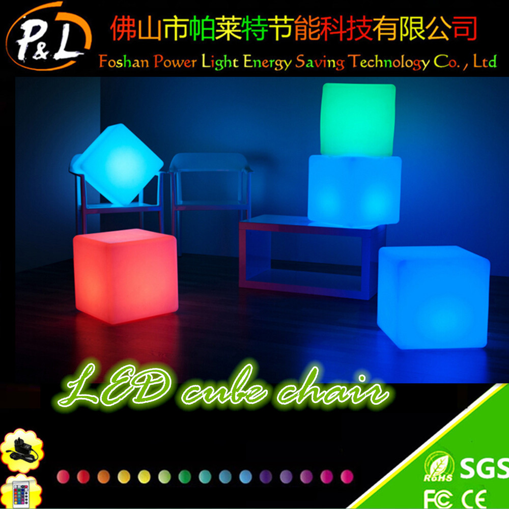 Specifications: 1. Size: 40*40*40cm. 2.6m remote control. 3.16 RGB colors range. 4. Waterproof stand...